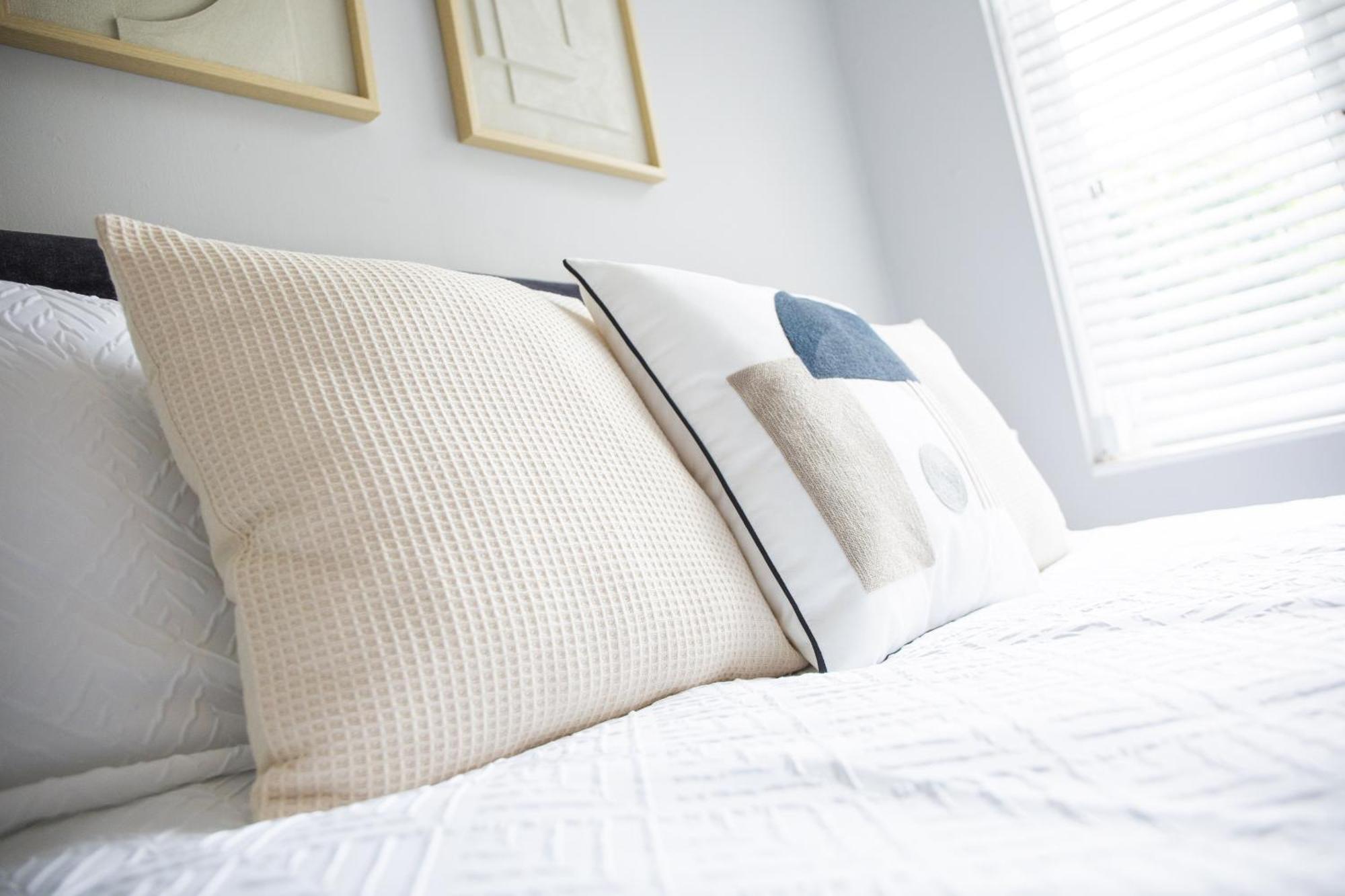 34 Evesham Road - Double Rooms Shottery Номер фото